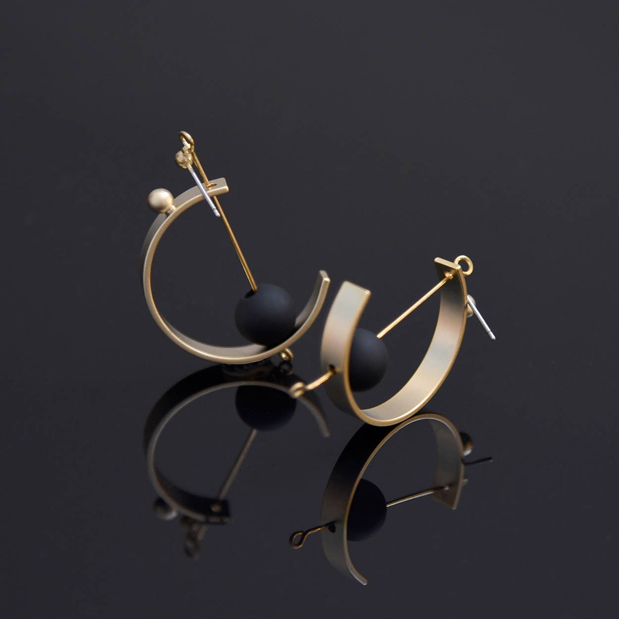Lunette Earrings: Gold Black