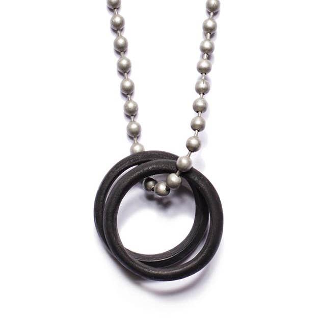 BLACK GLASS TWO RINGS NECKLACE FOR MEN