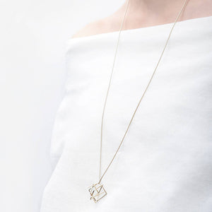 Relaxed Cube Necklace